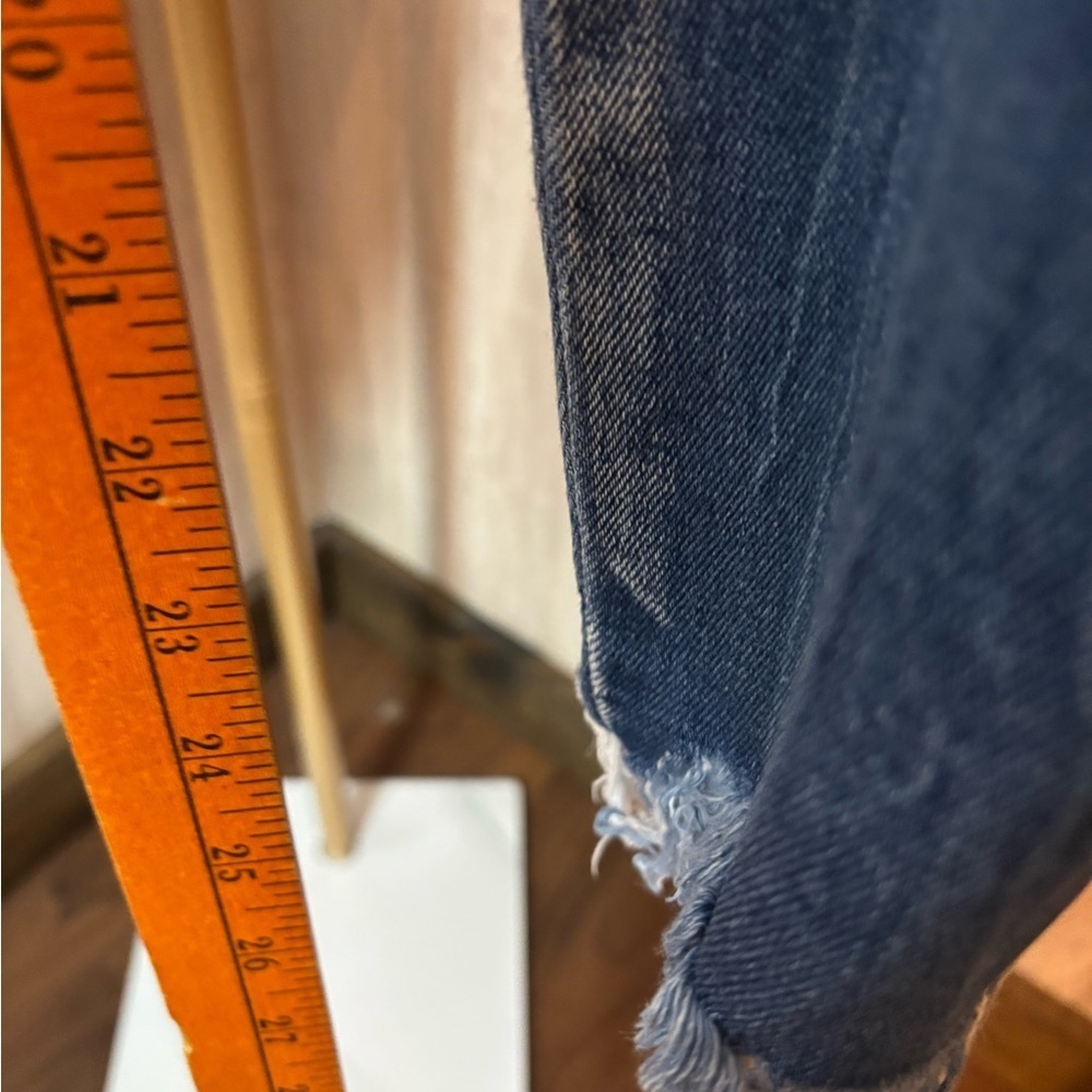 KanCan Distressed Blue Capri Jeans Frayed Hem Size 20 - Picture 4 of 9